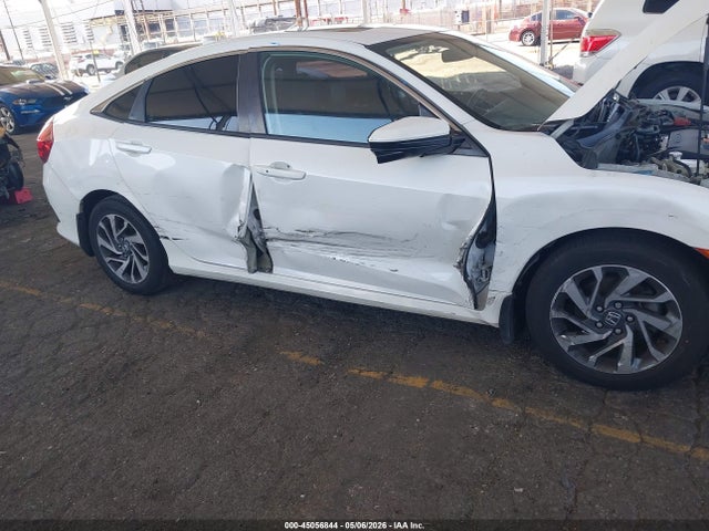 Honda CIVIC EX 2017 2HGFC2F76HH566545 Image 6