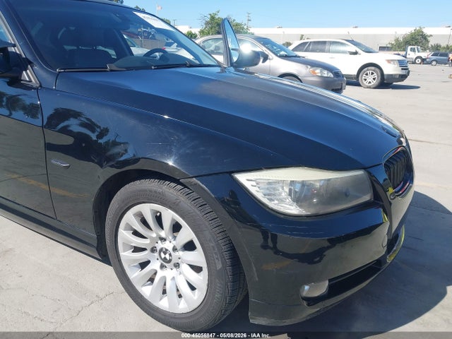 2009 Bmw 328i მანქანა იყიდება აუქციონზე, vin: WBAPH57569NM32305, აუქციონის ნომერი: 45056847