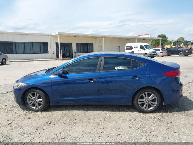 Продажа на аукционе авто 2017 Hyundai Elantra Se, vin: 5NPD84LF0HH190995, номер лота: 45056851