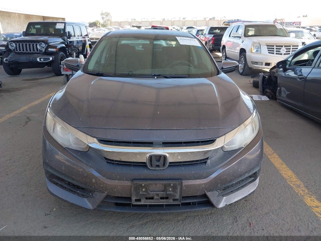 Продаж на аукціоні авто 2017 Honda Civic Lx, vin: 2HGFC2F5XHH538293, номер лоту: 45056852