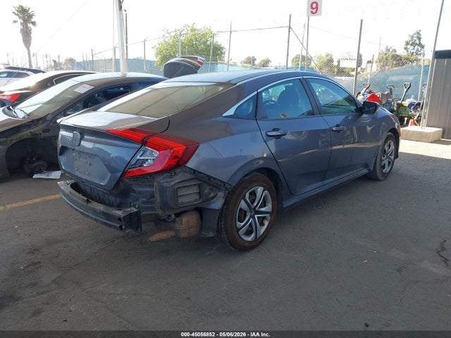 Продаж на аукціоні авто 2017 Honda Civic Lx, vin: 2HGFC2F5XHH538293, номер лоту: 45056852