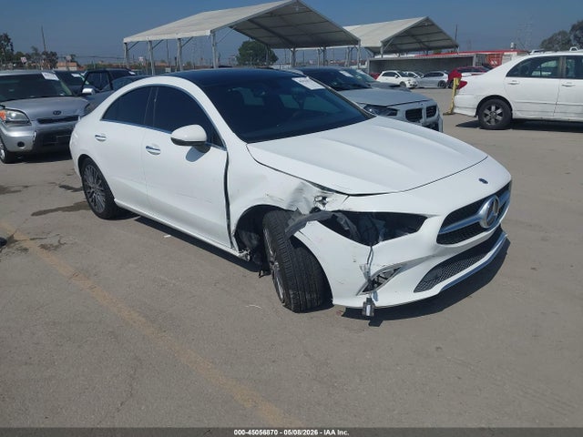 W1K5J4GB2NN248008 auction archive image