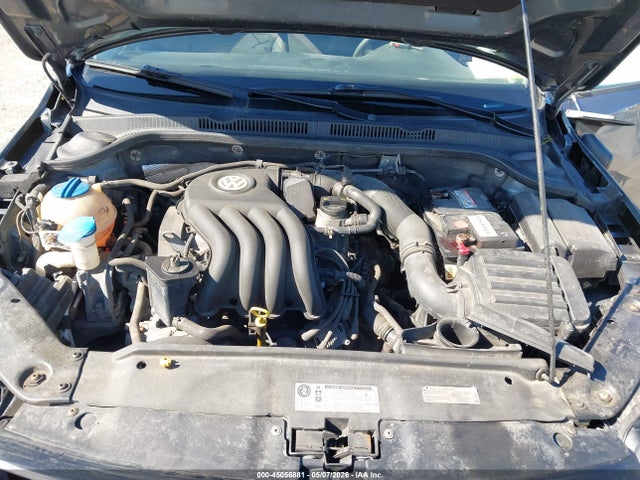 2015 Volkswagen Jetta 2.0l S მანქანა იყიდება აუქციონზე, vin: 3VW1K7AJXFM357834, აუქციონის ნომერი: 45056881