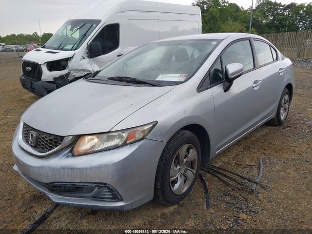 45056883 :رقم المزاد ، 2HGFB2F55FH545569 vin ، 2015 Honda Civic Lx مزاد بيع