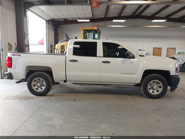3GCUKNEH3JG226974 Chevrolet Silverado 1500 Wt