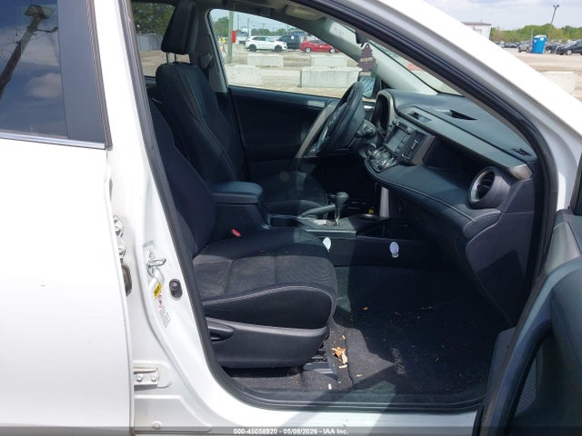 45056920 :رقم المزاد ، 2T3RFREV0EW145931 vin ، 2014 Toyota Rav4 Xle مزاد بيع