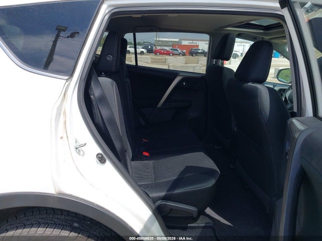 45056920 :رقم المزاد ، 2T3RFREV0EW145931 vin ، 2014 Toyota Rav4 Xle مزاد بيع