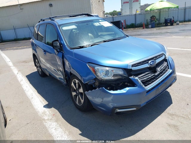 Subaru Forester 2.5i Limited 2017 JF2SJARC4HH472757 Image 1