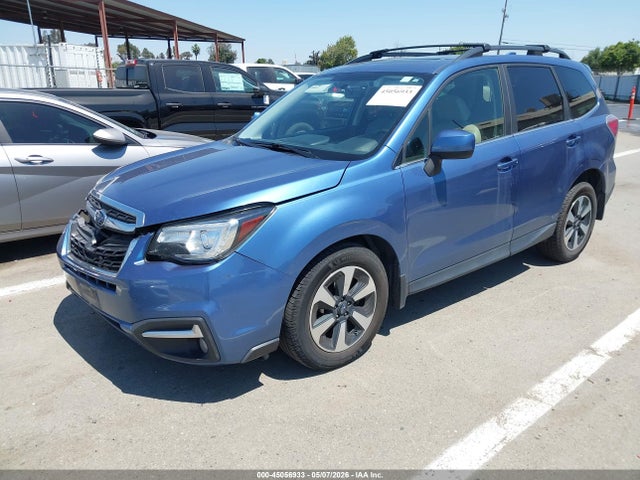 Subaru Forester 2.5i Limited 2017 JF2SJARC4HH472757 Image 2