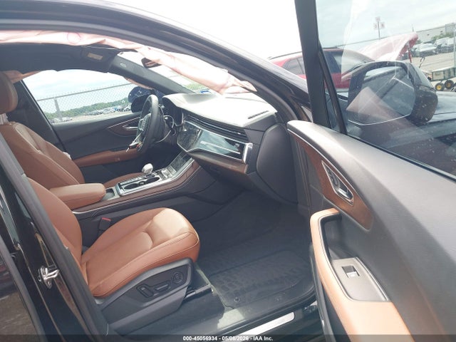 2025 Audi Q7 Premium Plus 55 Tfsi Quattro Tiptronic მანქანა იყიდება აუქციონზე, vin: WA1LVBF74SD020613, აუქციონის ნომერი: 45056934