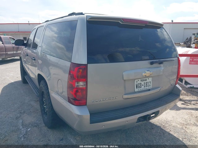 2008 Chevrolet Suburban 1500 Ltz მანქანა იყიდება აუქციონზე, vin: 1GNFC16038J205842, აუქციონის ნომერი: 45056944