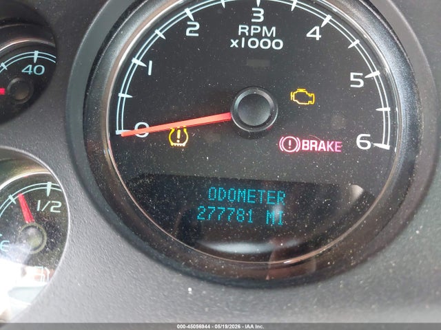 2008 Chevrolet Suburban 1500 Ltz მანქანა იყიდება აუქციონზე, vin: 1GNFC16038J205842, აუქციონის ნომერი: 45056944
