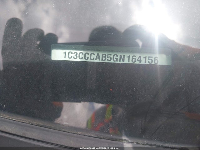 45056947 :رقم المزاد ، 1C3CCCAB5GN164156 vin ، 2016 Chrysler 200 Limited مزاد بيع