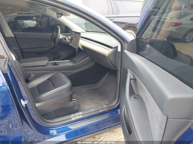 Продажа на аукционе авто 2021 Tesla Model Y Long Range Dual Motor All-wheel Drive, vin: 5YJYGAEE1MF186583, номер лота: 45056985