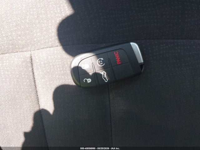 Продажа на аукционе авто 2015 Chrysler 200 Limited, vin: 1C3CCCAB9FN619279, номер лота: 45056990