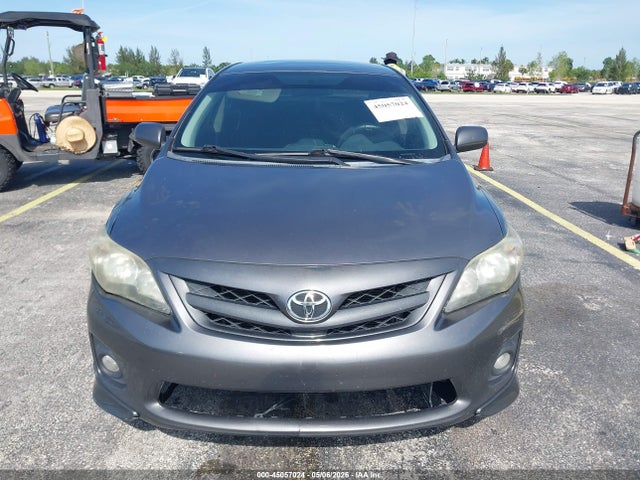 2013 Toyota Corolla S მანქანა იყიდება აუქციონზე, vin: 5YFBU4EE8DP183958, აუქციონის ნომერი: 45057024