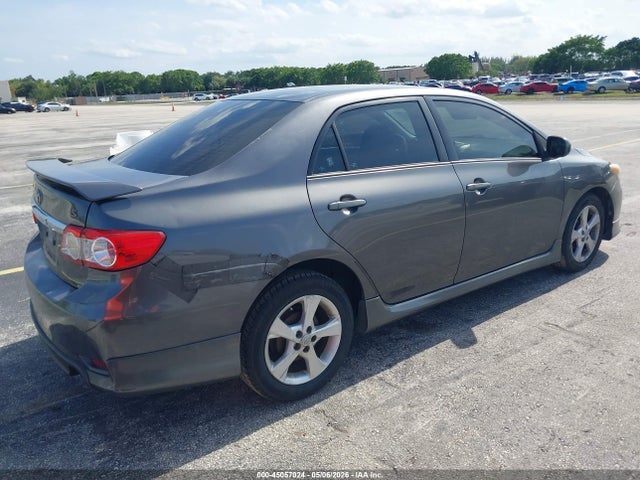 2013 Toyota Corolla S მანქანა იყიდება აუქციონზე, vin: 5YFBU4EE8DP183958, აუქციონის ნომერი: 45057024