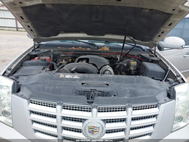 45057048 :رقم المزاد ، 3GYFK62817G137295 vin ، 2007 Cadillac Escalade Ext Standard مزاد بيع
