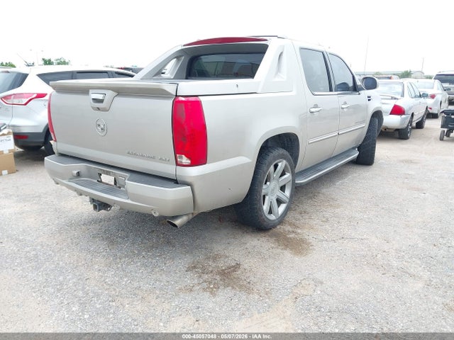 45057048 :رقم المزاد ، 3GYFK62817G137295 vin ، 2007 Cadillac Escalade Ext Standard مزاد بيع