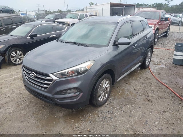 KM8J3CA49JU680095 Hyundai TUCSON SEL