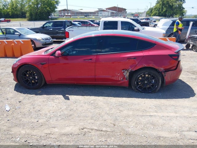 45057145 :رقم المزاد ، 5YJ3E1EB1MF990050 vin ، 2021 Tesla Model 3 Long Range مزاد بيع