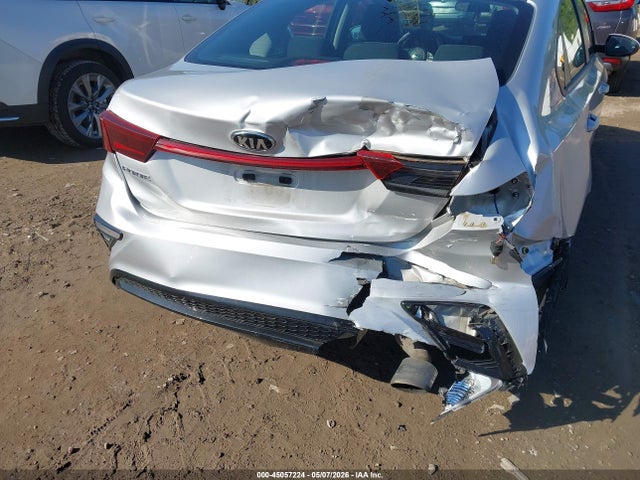 2020 Kia Forte Lxs მანქანა იყიდება აუქციონზე, vin: 3KPF24AD9LE245663, აუქციონის ნომერი: 45057224