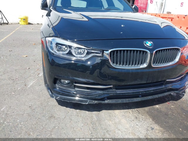 WBA8K3C52JA369487 BMW 330i Xdrive