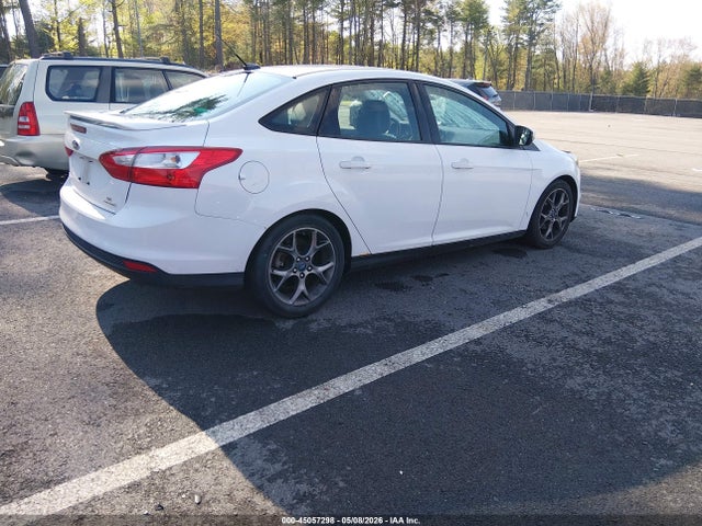 45057298 :رقم المزاد ، 1FADP3F22EL151554 vin ، 2014 Ford Focus Se مزاد بيع