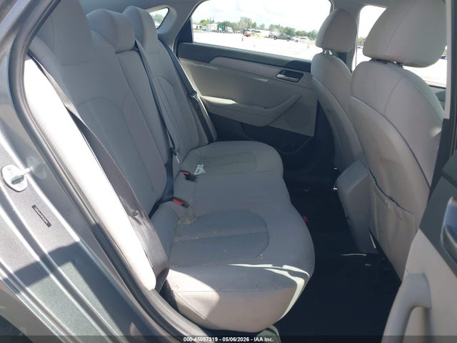 Продаж на аукціоні авто 2019 Hyundai Sonata Se, vin: 5NPE24AF9KH781696, номер лоту: 45057319
