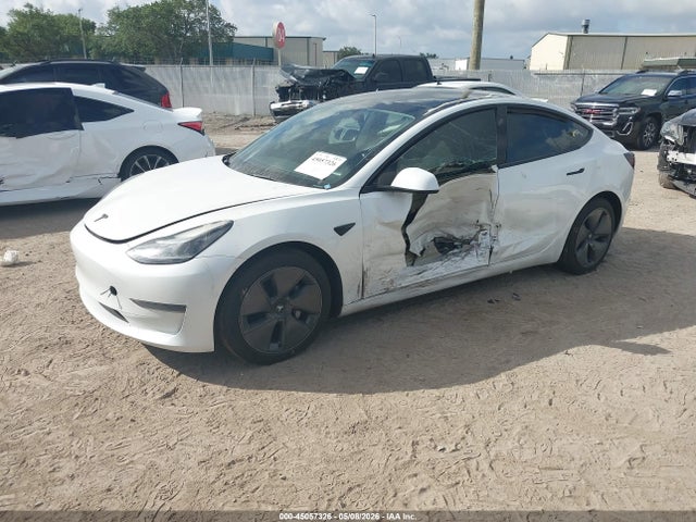 Tesla Model 3 Rear-wheel Drive 2022 5YJ3E1EA6NF101431 Image 2