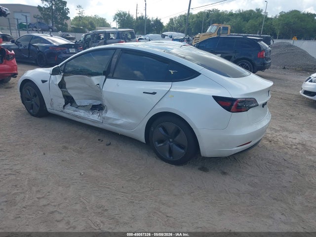 Tesla Model 3 Rear-wheel Drive 2022 5YJ3E1EA6NF101431 Image 3