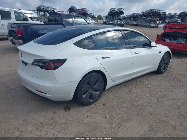 Tesla Model 3 Rear-wheel Drive 2022 5YJ3E1EA6NF101431 Image 4