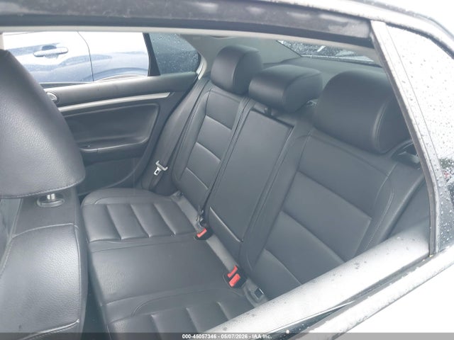 Продаж на аукціоні авто 2010 Volkswagen Jetta Limited Edition, vin: 3VWRX7AJ7AM110798, номер лоту: 45057346