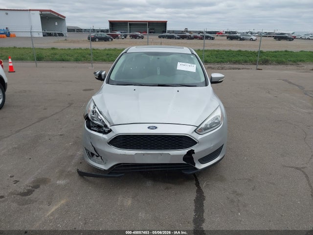 45057453 :رقم المزاد ، 1FADP3K21GL352239 vin ، 2016 Ford Focus Se مزاد بيع