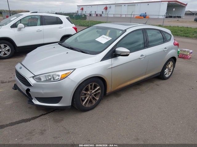 45057453 :رقم المزاد ، 1FADP3K21GL352239 vin ، 2016 Ford Focus Se مزاد بيع