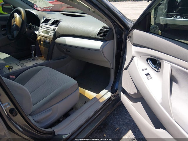 2010 Toyota Camry Le მანქანა იყიდება აუქციონზე, vin: 4T1BF3EK9AU012933, აუქციონის ნომერი: 45057484