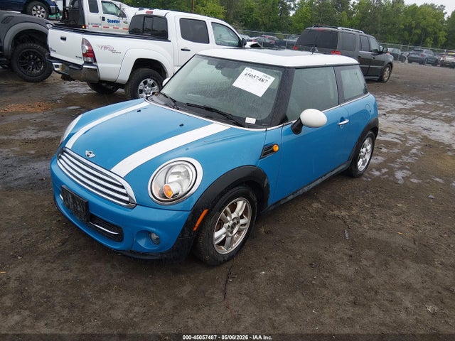 Продажа на аукционе авто 2013 Mini Hardtop Cooper, vin: WMWSU3C52DT686808, номер лота: 45057487