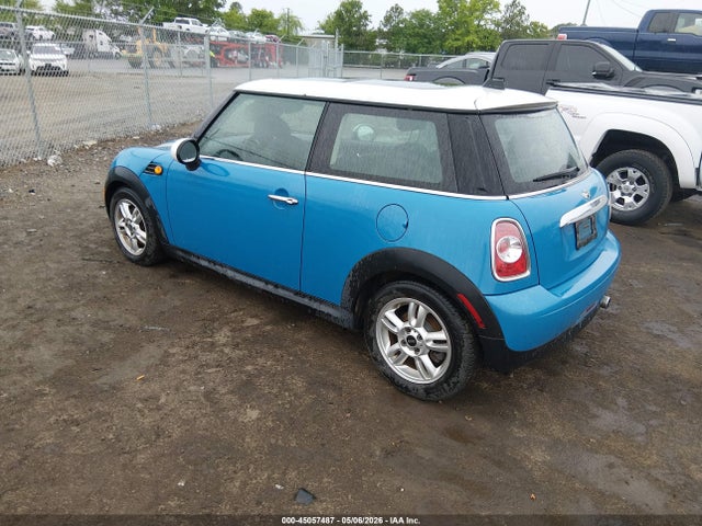 Продажа на аукционе авто 2013 Mini Hardtop Cooper, vin: WMWSU3C52DT686808, номер лота: 45057487