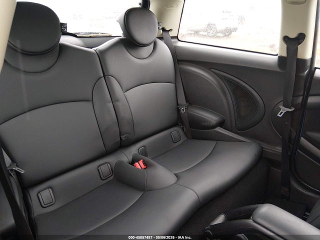 Продажа на аукционе авто 2013 Mini Hardtop Cooper, vin: WMWSU3C52DT686808, номер лота: 45057487