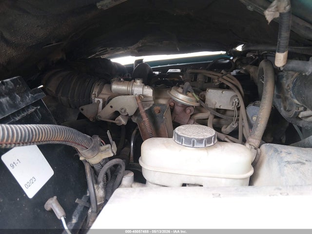 45057488 :رقم المزاد ، 4F4CR16UXTTM08163 vin ، 1996 Mazda B3000 Cab Plus مزاد بيع