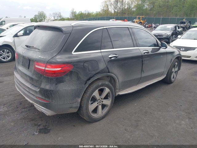 Продаж на аукціоні авто 2017 Mercedes-benz Glc 300 4matic, vin: WDC0G4KB5HV007004, номер лоту: 45057491