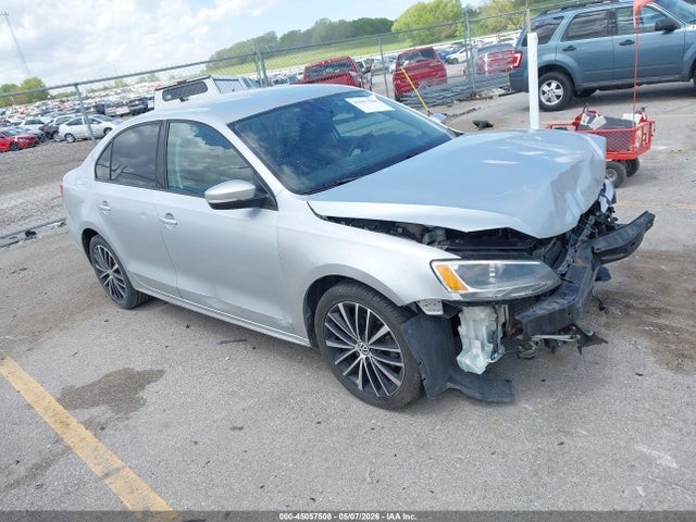 2011 Volkswagen Jetta 2.5l Se მანქანა იყიდება აუქციონზე, vin: 3VWDZ7AJ5BM371515, აუქციონის ნომერი: 45057508