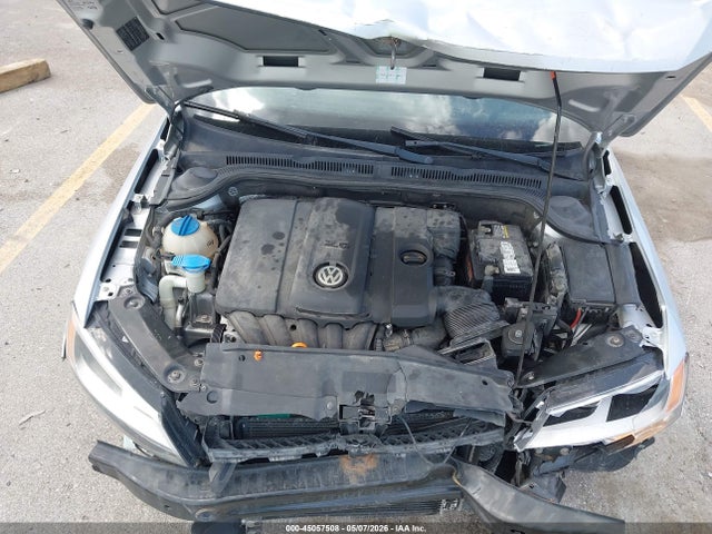 2011 Volkswagen Jetta 2.5l Se მანქანა იყიდება აუქციონზე, vin: 3VWDZ7AJ5BM371515, აუქციონის ნომერი: 45057508