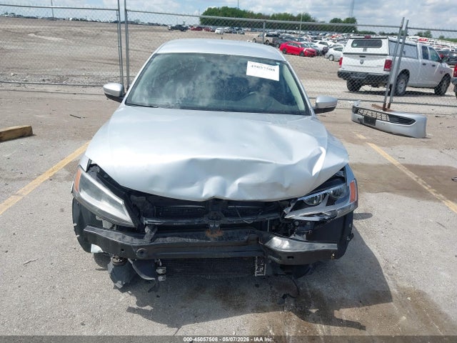2011 Volkswagen Jetta 2.5l Se მანქანა იყიდება აუქციონზე, vin: 3VWDZ7AJ5BM371515, აუქციონის ნომერი: 45057508