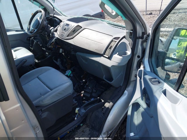 45057531 :رقم المزاد ، 1FMZK1YM6HKA75604 vin ، 2017 Ford Transit-150 Xl مزاد بيع