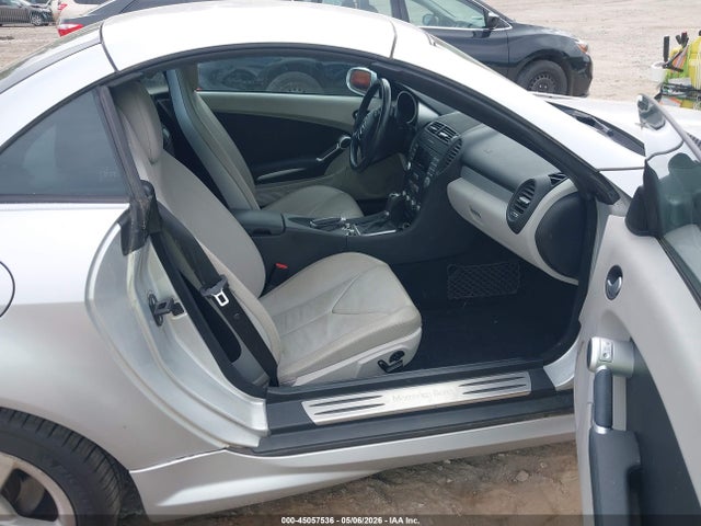 Продаж на аукціоні авто 2007 Mercedes-benz Slk 350, vin: WDBWK56F57F152648, номер лоту: 45057536