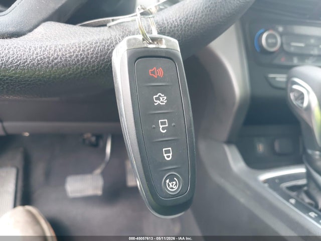 Продажа на аукционе авто 2019 Ford Escape Se, vin: 1FMCU9GD2KUC00397, номер лота: 45057613