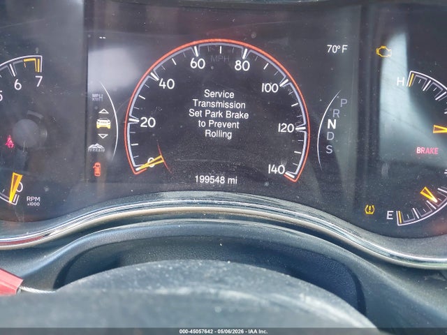 45057642 :رقم المزاد ، 1C4RJFAG4FC830653 vin ، 2015 Jeep Grand Cherokee Laredo مزاد بيع