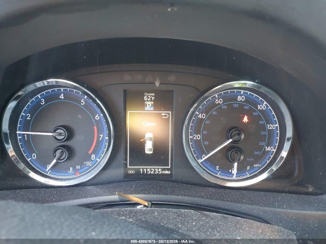 45057675 :رقم المزاد ، 5YFBURHE2KP925437 vin ، 2019 Toyota Corolla Xle مزاد بيع