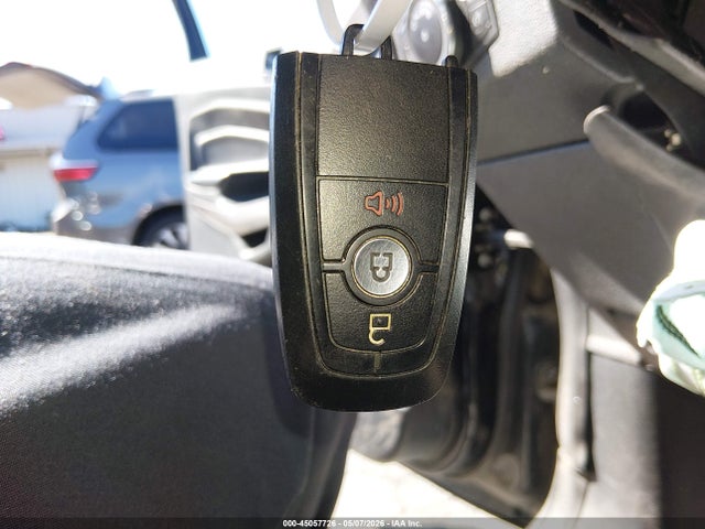 2019 Ford Ecosport Ses მანქანა იყიდება აუქციონზე, vin: MAJ6S3JL6KC261185, აუქციონის ნომერი: 45057726